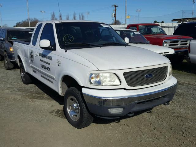 1FTRX18L8YKA04157 - 2000 FORD F150 WHITE photo 1