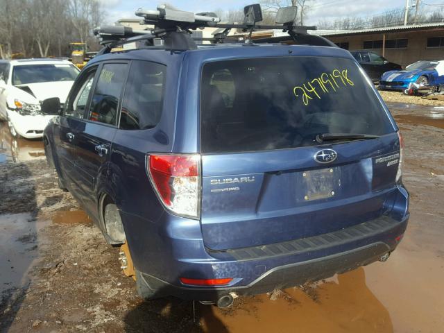 JF2SHAEC8DH403307 - 2013 SUBARU FORESTER L BLUE photo 3