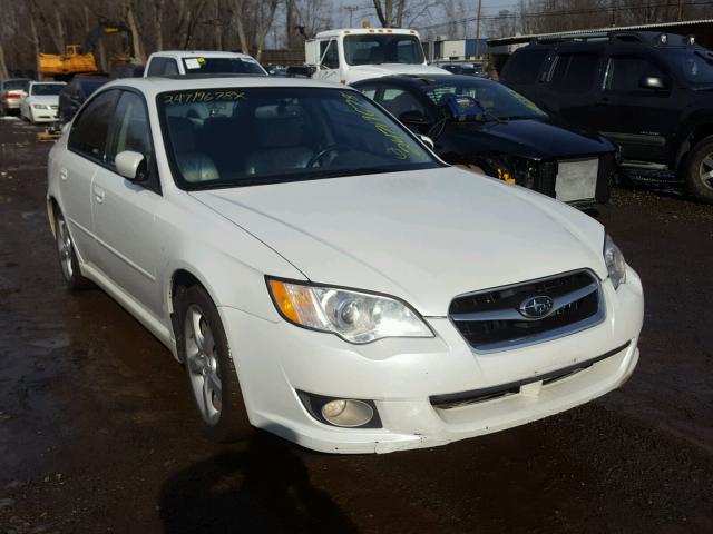 4S3BL626687213347 - 2008 SUBARU LEGACY 2.5 WHITE photo 1