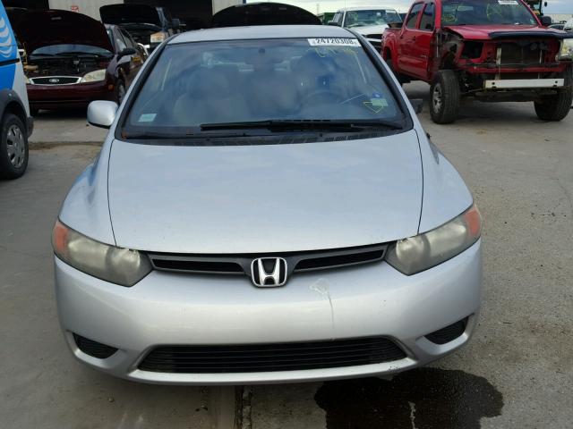 2HGFG12687H572051 - 2007 HONDA CIVIC LX SILVER photo 10