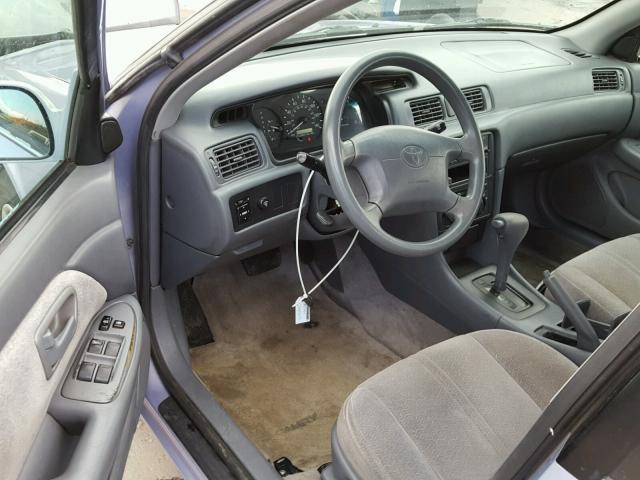 4T1BG22K2VU009549 - 1997 TOYOTA CAMRY CE BLUE photo 9