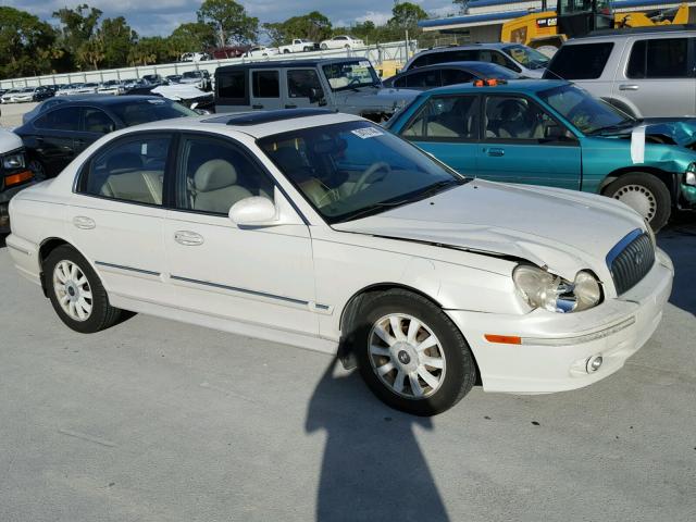 KMHWF35H43A785643 - 2003 HYUNDAI SONATA GLS WHITE photo 1