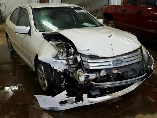 3FAHP07Z78R114257 - 2008 FORD FUSION SE WHITE photo 1