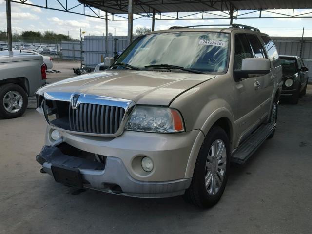 5LMFU27R94LJ30628 - 2004 LINCOLN NAVIGATOR BEIGE photo 2