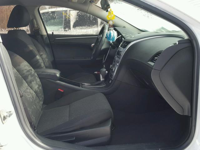 1G1ZC5EU9CF255568 - 2012 CHEVROLET MALIBU 1LT 白色 照片 5