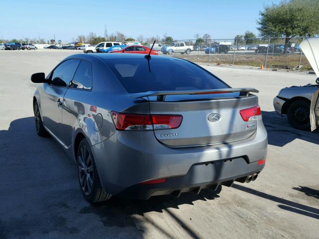 KNAFW6A30C5584070 - 2012 KIA FORTE SX GRAY photo 3