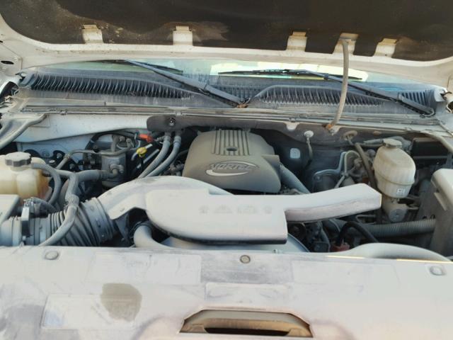 3GNFK16Z94G249583 - 2004 CHEVROLET SUBURBAN K WHITE photo 7