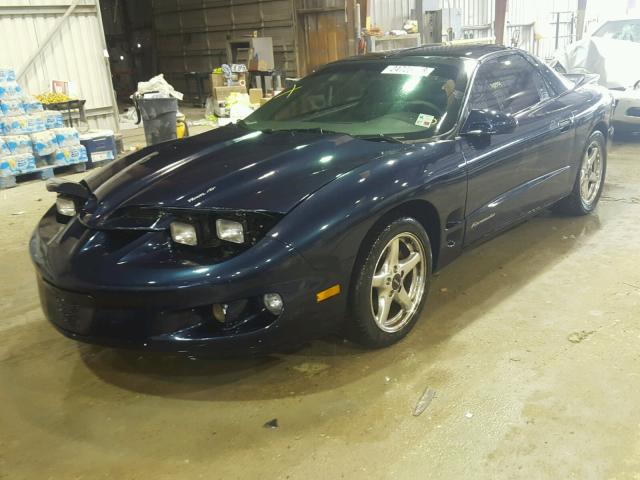 2G2FV22G7Y2152275 - 2000 PONTIAC FIREBIRD F BLUE photo 2