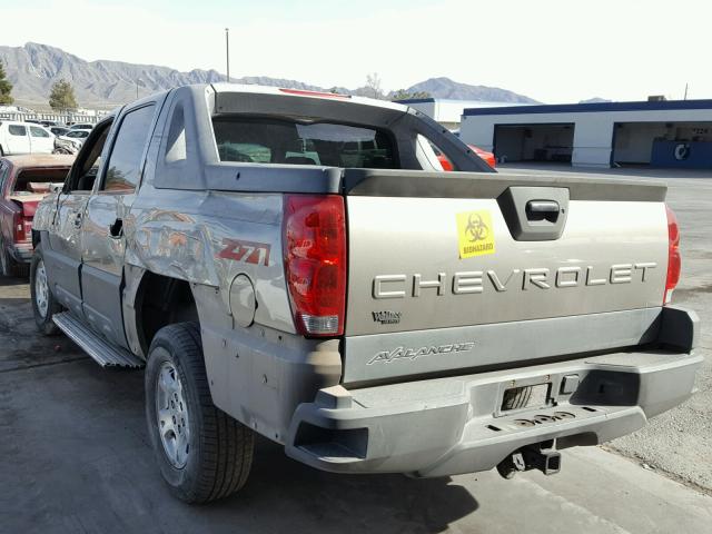 3GNEK13T82G311063 - 2002 CHEVROLET AVALANCHE GRAY photo 3