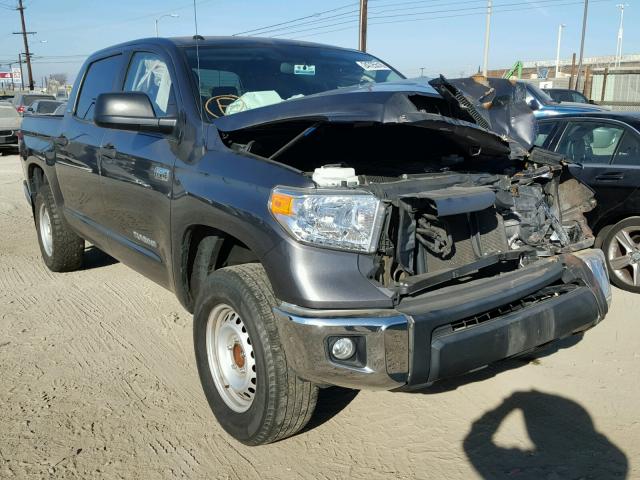 5TFEY5F10FX183539 - 2015 TOYOTA TUNDRA CRE GRAY photo 1