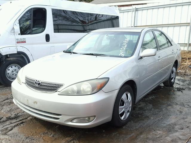 4T1BE32K16U141246 - 2006 TOYOTA CAMRY LE SILVER photo 2