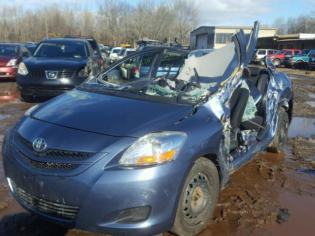 JTDBT923981190155 - 2008 TOYOTA YARIS BLUE photo 2