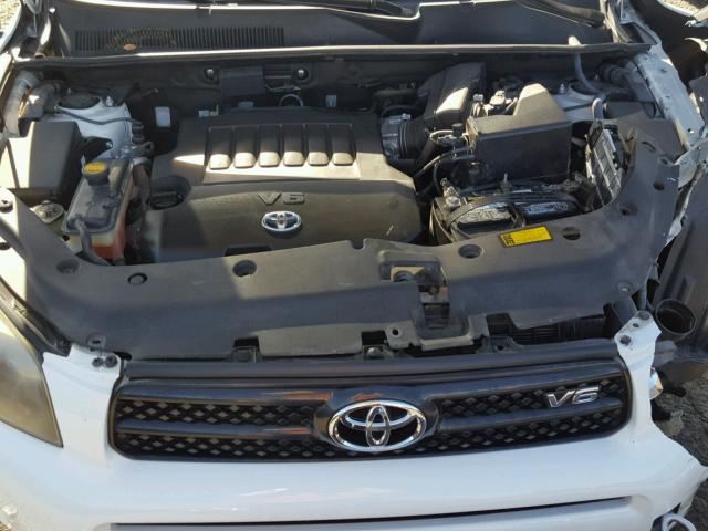 JTMBK32V076016252 - 2007 TOYOTA RAV4 SPORT WHITE photo 7