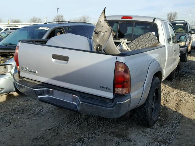 5TEUX42N97Z351173 - 2007 TOYOTA TACOMA ACC SILVER photo 4