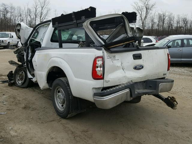 1FTBF2A6XBEC58862 - 2011 FORD F250 SUPER WHITE photo 3