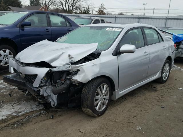 2T1BU40E79C168754 - 2009 TOYOTA COROLLA BA SILVER photo 2