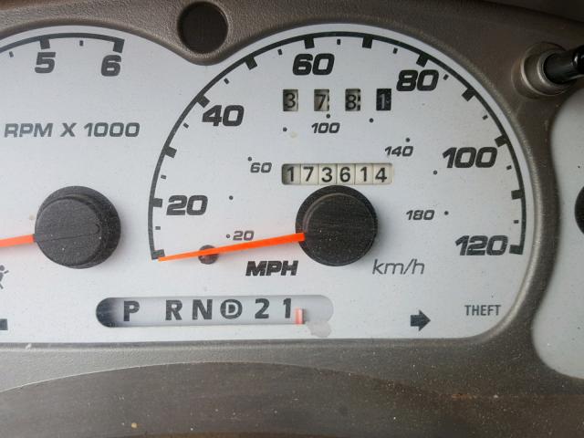 1FMZU77E32UC51303 - 2002 FORD EXPLORER S WHITE photo 8