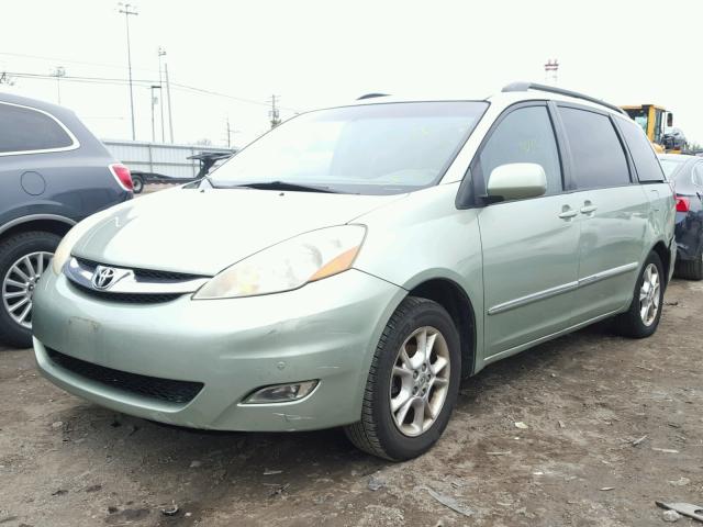 5TDZA22CX6S401424 - 2006 TOYOTA SIENNA XLE GREEN photo 2