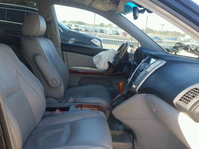 2T2HA31U74C022586 - 2004 LEXUS RX 330 BLUE photo 5