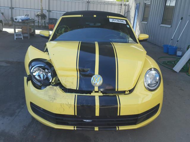 3VW5X7AT9EM804186 - 2014 VOLKSWAGEN BEETLE YELLOW photo 9