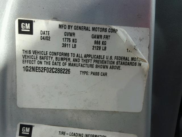 1G2NE52F02C288226 - 2002 PONTIAC GRAND AM S SILVER photo 10