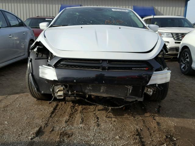 1C3CDFFA2GD822732 - 2016 DODGE DART SXT S WHITE photo 9