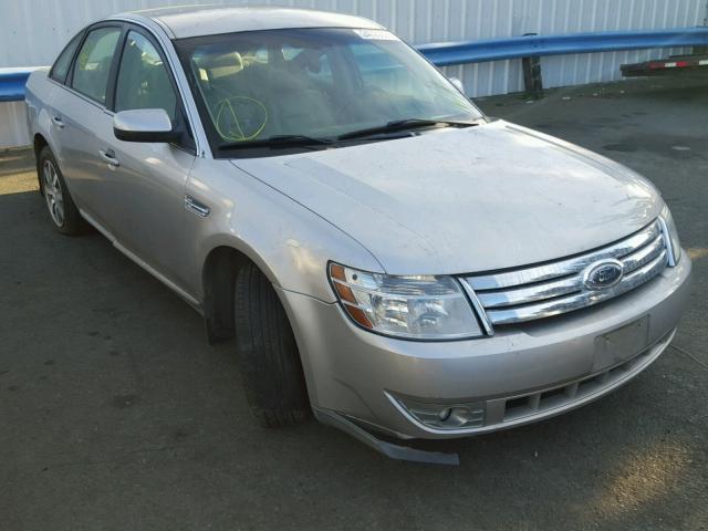 1FAHP27W18G169957 - 2008 FORD TAURUS SEL SILVER photo 1