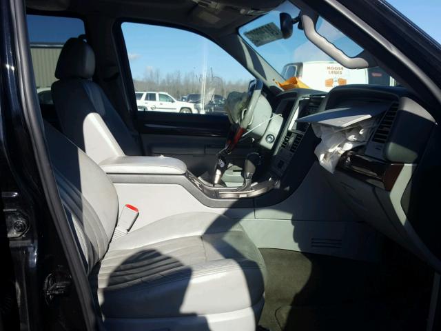 5LMEU88H14ZJ43049 - 2004 LINCOLN AVIATOR 黑色 照片 5