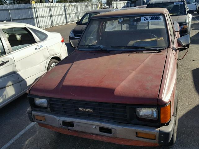 JT4RN55D3E5021758 - 1984 TOYOTA PICKUP 1/2 RED photo 9