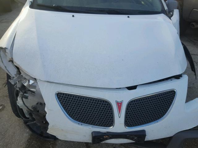 5Y2SL65807Z427959 - 2007 PONTIAC VIBE WHITE photo 7