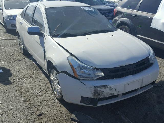 1FAHP3HN6AW127114 - 2010 FORD FOCUS SEL WHITE photo 1