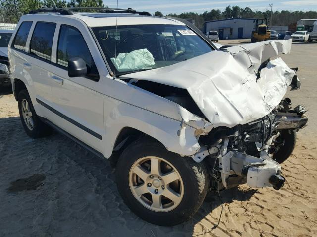 1J8HS48N68C143266 - 2008 JEEP GRAND CHER WHITE photo 1