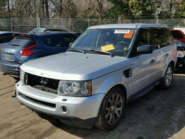 SALSF25489A214314 - 2009 LAND ROVER RANGE ROVE SILVER photo 2