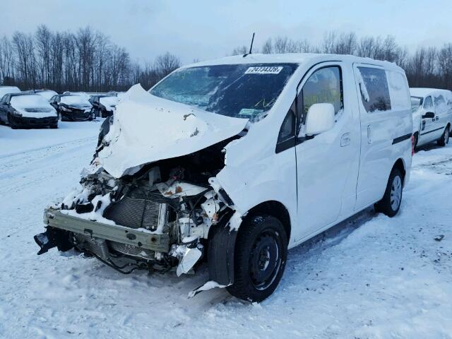 3N63M0ZN6FK724211 - 2015 CHEVROLET CITY EXPRE WHITE photo 2