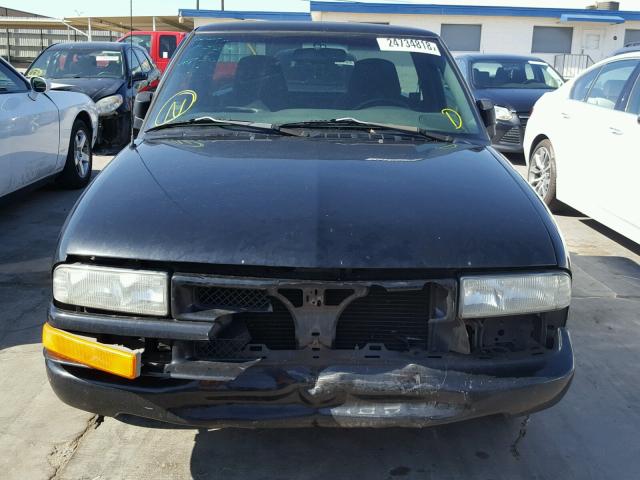 1GCCS14W4X8130788 - 1999 CHEVROLET S TRUCK S1 BLACK photo 9