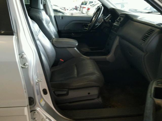 2HKYF18644H581186 - 2004 HONDA PILOT EXL SILVER photo 5