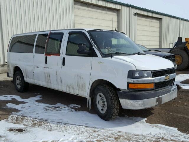 1GAZGZFG0D1104525 - 2013 CHEVROLET EXPRESS G3 WHITE photo 1