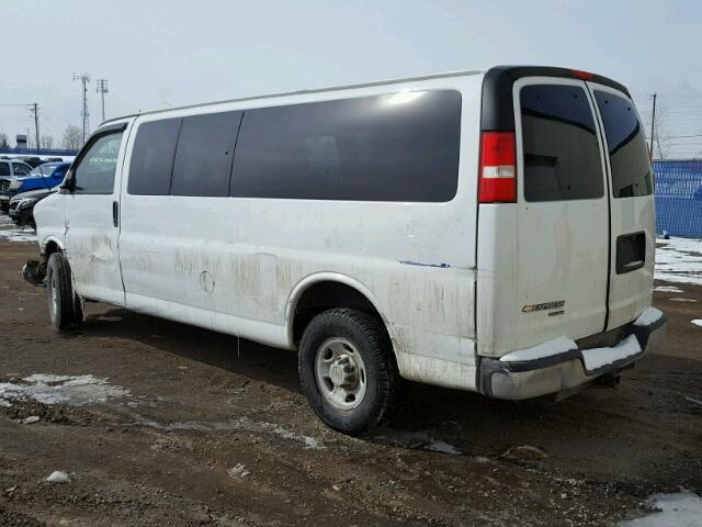 1GAZGZFG0D1104525 - 2013 CHEVROLET EXPRESS G3 WHITE photo 3