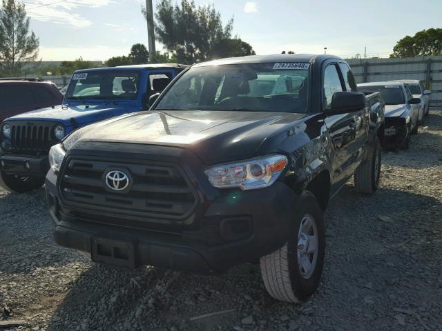 5TFRX5GN5GX053828 - 2016 TOYOTA TACOMA ACC BLACK photo 2