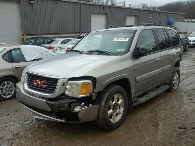 1GKDT13S122461568 - 2002 GMC ENVOY SILVER photo 2