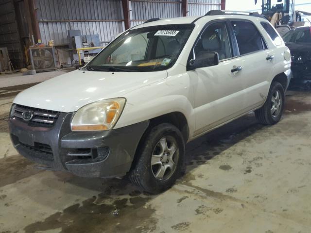 KNDJF724777415359 - 2007 KIA SPORTAGE L WHITE photo 2