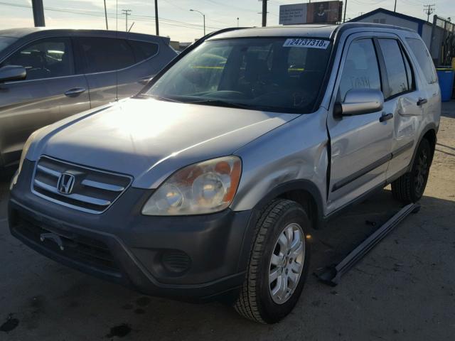 JHLRD68806C016377 - 2006 HONDA CR-V EX SILVER photo 2