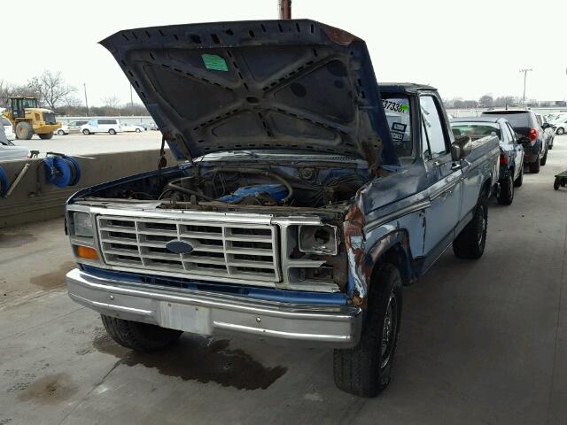 1FTHF25G7FNA10572 - 1985 FORD F250 BLUE photo 2