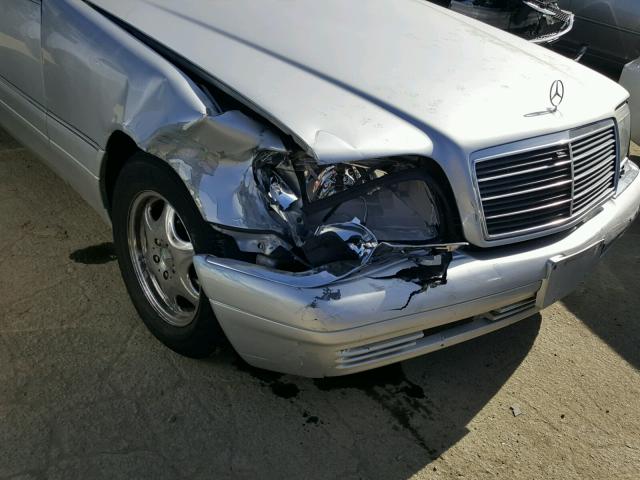 WDBGA33G0XA413531 - 1999 MERCEDES-BENZ S 320 SILVER photo 9