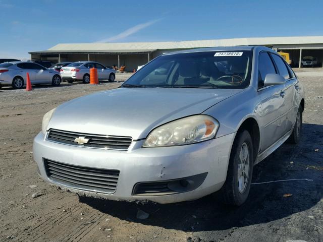 2G1WB5EK7A1156403 - 2010 CHEVROLET IMPALA LT SILVER photo 2