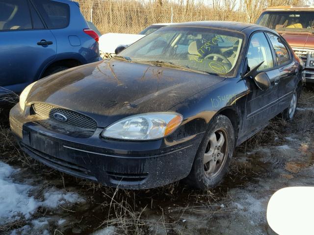 1FAFP53U55A227306 - 2005 FORD TAURUS SE BLACK photo 2