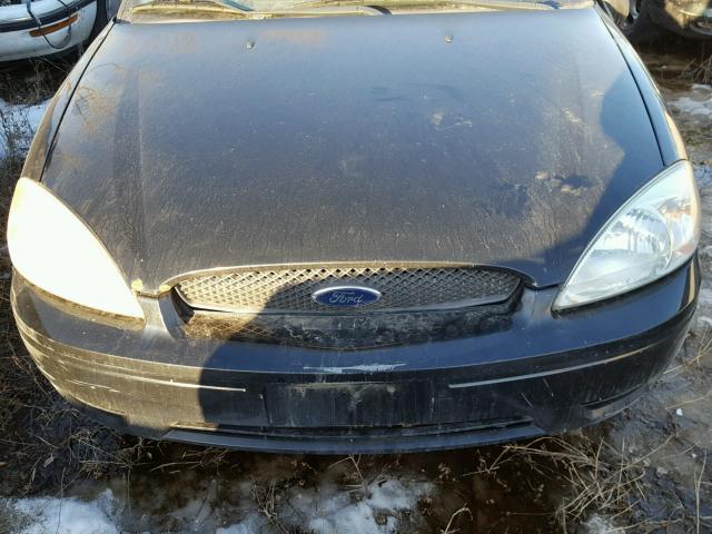 1FAFP53U55A227306 - 2005 FORD TAURUS SE BLACK photo 7