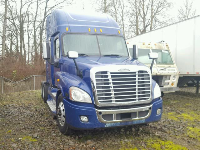 1FUJGLDR4CSBF6648 - 2012 FREIGHTLINER CASCADIA 1 BLUE photo 1