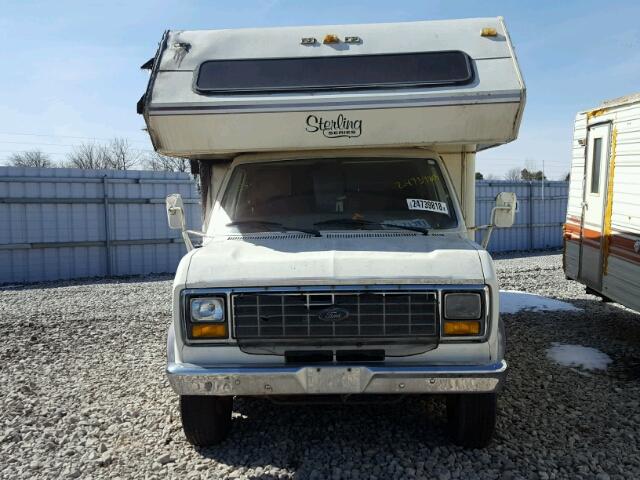 1FDKE30L5HHB87962 - 1987 FORD ECON RV TWO TONE photo 2