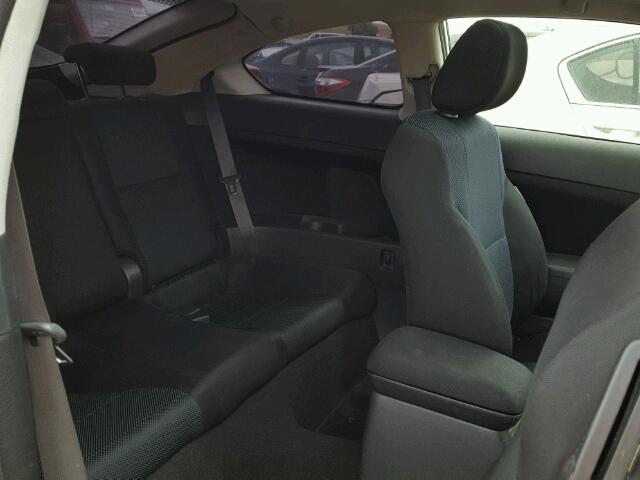 JTKDE167760067631 - 2006 TOYOTA SCION TC 银色 照片 6